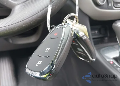 2020 Chevrolet Equinox Fwd Ls z USA, uszkodzony, nr VIN 3GNAXHEV9LS627013